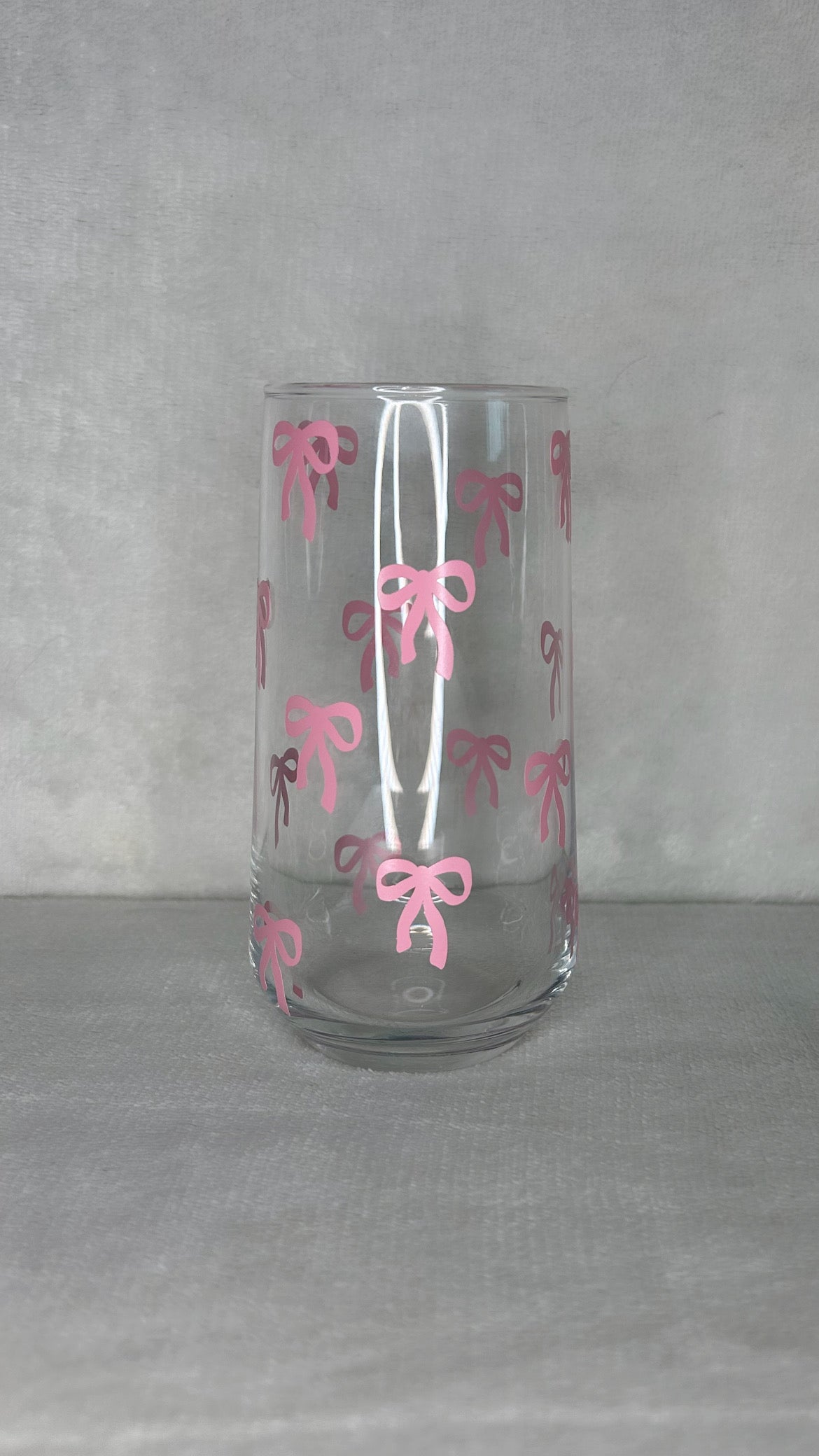Bow tumbler glass cup